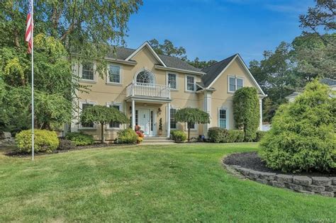 Browse photos, see new properties, get open house info, and research neighborhoods on Trulia. . Homes for sale by owner in stony point ny